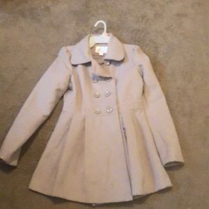 Adorable coat !!